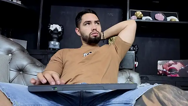 matteosantos online show from 12/16/25, 10:42