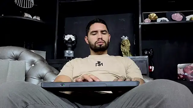 matteosantos online show from 12/18/25, 11:27