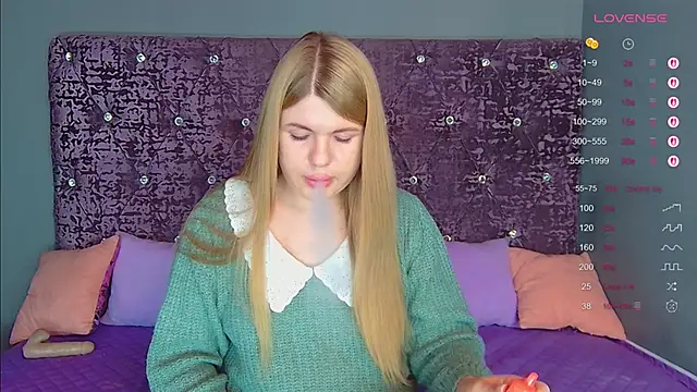 NoraBigAss online show from 12/02/25, 01:55