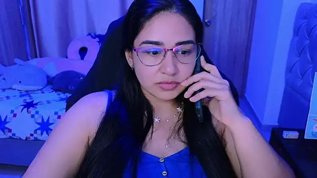 Snapshot of _anastasia chatting on 04/18/26, 08:20 anastasia online show from 04/18/26, 08:20