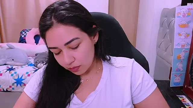 Snapshot of _anastasia chatting on 04/20/26, 08:21 anastasia online show from 04/20/26, 08:21