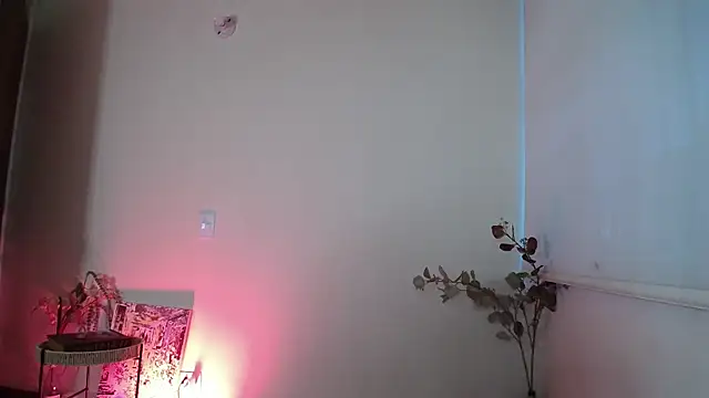 Snapshot of NicoleCortez chatting on 07/12/26, 11:18 NicoleCortez online show from 07/12/26, 11:18