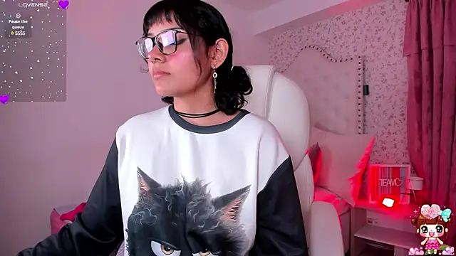 lucyycy online show from 02/26/25, 11:59