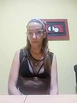 Snapshot of lolisex91 chatting on 04/15/26, 11:38 lolisex91 online show from 04/15/26, 11:38