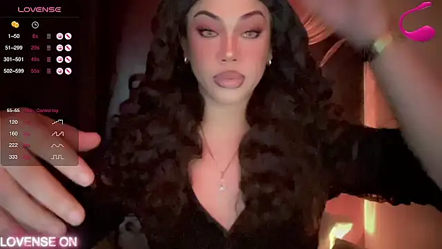 Snapshot of madam_agnes1 chatting on 12/20/25, 07:10 madam agnes1 online show from 12/20/25, 07:10