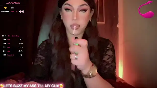 Snapshot of madam_agnes1 chatting on 01/13/26, 03:17 madam agnes1 online show from 01/13/26, 03:17