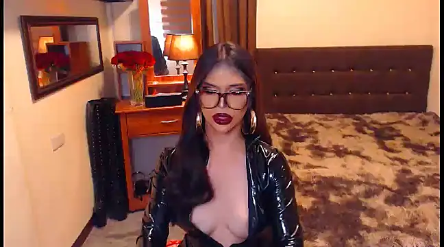 EXTREMELYDOM online show from 12/06/24, 08:48