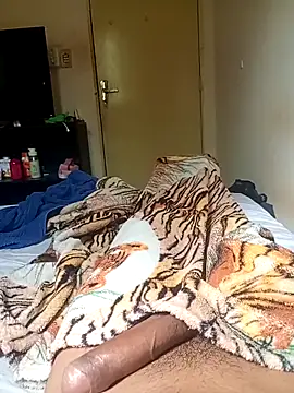 Moreira3307 online show from 04/11/26, 04:22