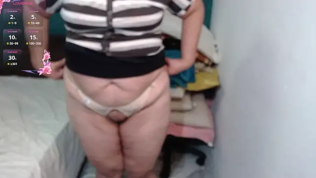 scaelettdubois online show from 12/02/25, 04:51