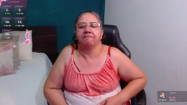 scaelettdubois online show from 02/17/26, 01:24