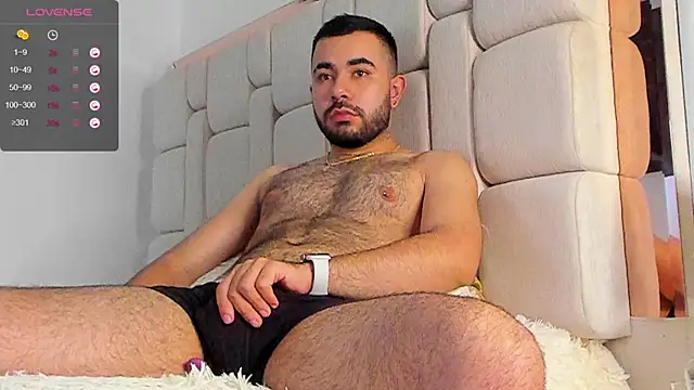 Snapshot of Jampool19 chatting on 12/03/24, 11:44 Jampool19 online show from 12/03/24, 11:44