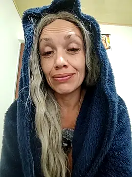 sexymarilyncolombia online show from 10/16/25, 01:50