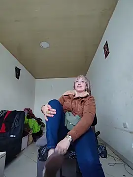 Snapshot of sexymarilyncolombia chatting on 04/05/26, 02:25 sexymarilyncolombia online show from 04/05/26, 02:25