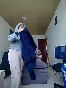 Snapshot of sexymarilyncolombia chatting on 04/16/26, 12:39 sexymarilyncolombia online show from 04/16/26, 12:39