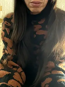 SHARONRodrig online show from 10/22/25, 03:56