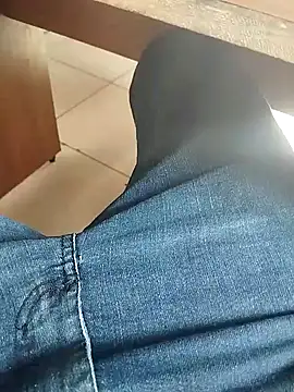 Snapshot of io380 chatting on 01/17/26, 06:22 io380 online show from 01/17/26, 06:22