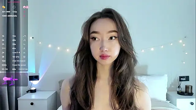  luna 022 online show from 09/25/25, 04:16