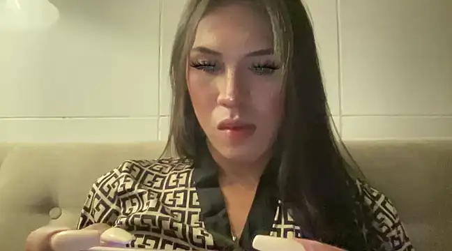 Ts glamxxxx online show from 02/09/25, 03:01