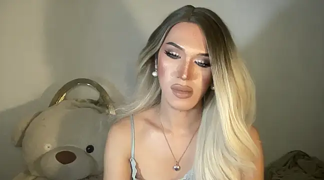 Ts glamxxxx online show from 02/12/25, 07:13