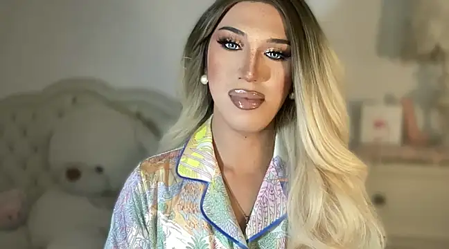 Ts glamxxxx online show from 03/14/25, 01:37