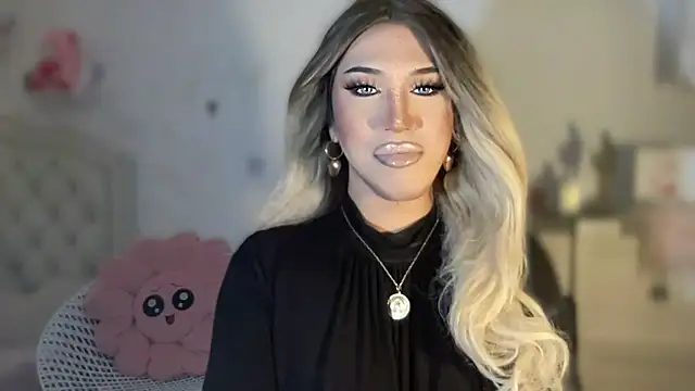 Ts glamxxxx online show from 09/08/25, 11:48