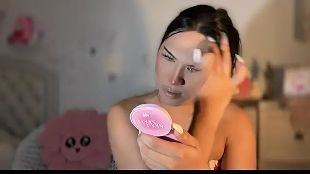 Ts glamxxxx online show from 09/14/25, 02:00