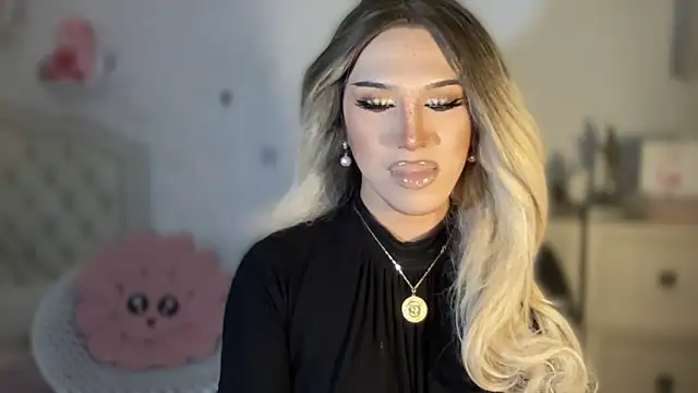 Ts glamxxxx online show from 09/23/25, 01:30