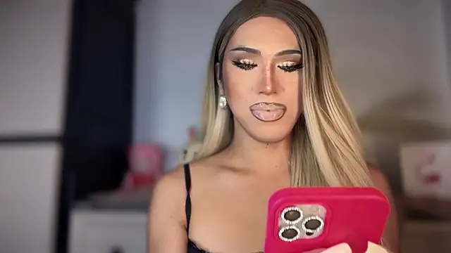 Ts glamxxxx online show from 01/06/26, 01:42