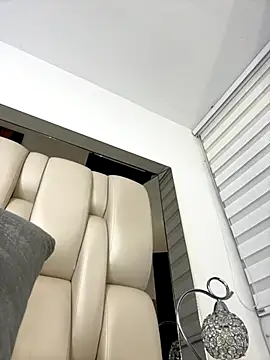 ALISSON FOXXX1 online show from 10/10/25, 08:52