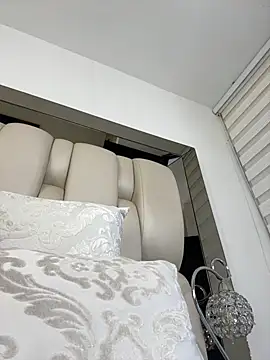 ALISSON FOXXX1 online show from 11/22/25, 04:50