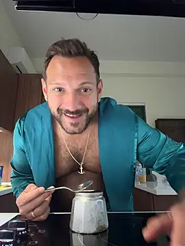 JonJ0 online show from 02/28/26, 10:49