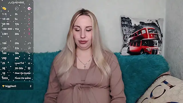 Snapshot of Monika_bae chatting on 10/05/25, 12:03 Monika bae online show from 10/05/25, 12:03