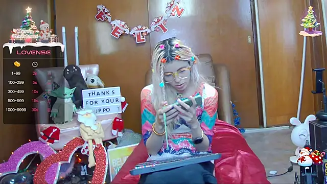 Skinygirl online show from 12/15/24, 11:31