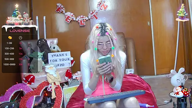 Skinygirl online show from 12/19/24, 12:45