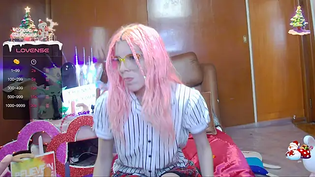 Skinygirl online show from 01/17/25, 04:39