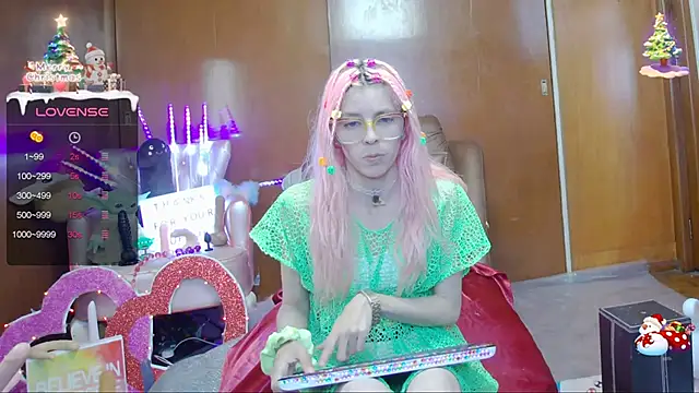 Skinygirl online show from 01/30/25, 01:11