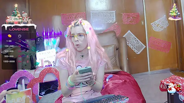 Skinygirl online show from 02/04/25, 02:07