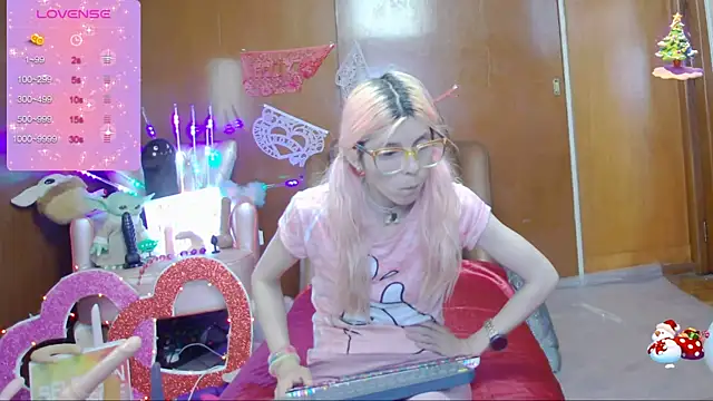 Skinygirl online show from 03/02/25, 02:41