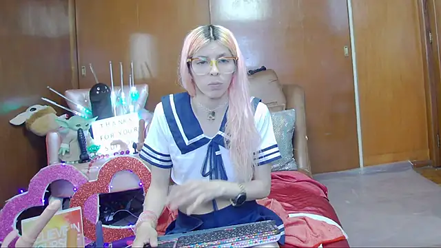 Skinygirl online show from 03/13/25, 12:48