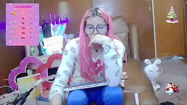 Skinygirl online show from 09/13/25, 02:22