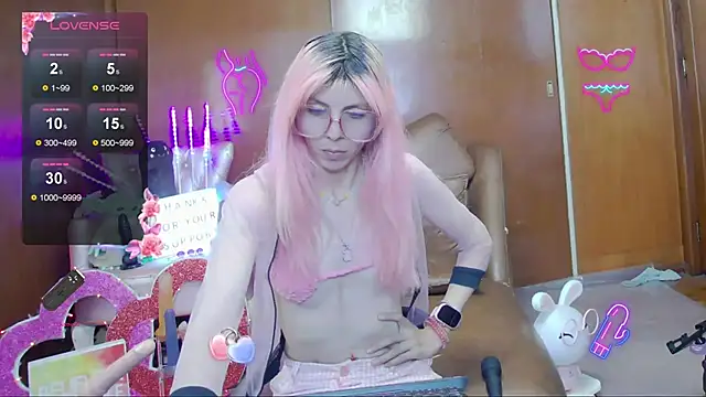 Skinygirl online show from 11/06/25, 09:48