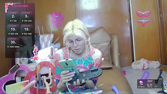 Skinygirl online show from 11/20/25, 12:22