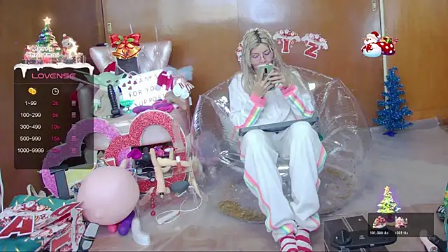 Snapshot of Skinygirl chatting on 12/19/25, 05:53 Skinygirl online show from 12/19/25, 05:53