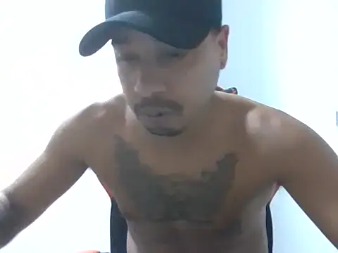 Juninho10c online show from 11/06/25, 04:57