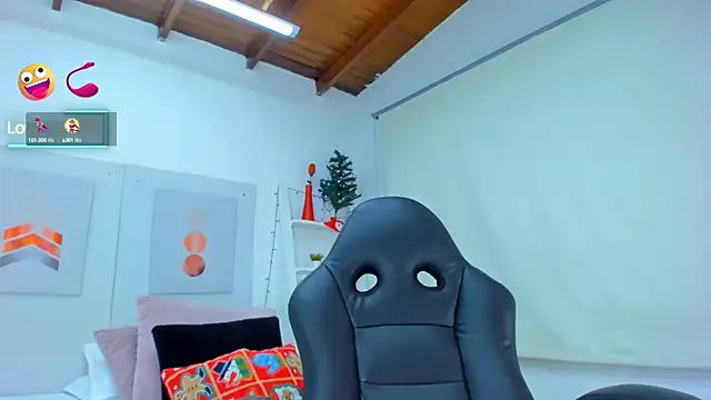 AlessiaMarcu- online show from 12/14/24, 08:34