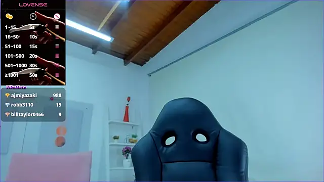 AlessiaMarcu- online show from 03/14/25, 10:29