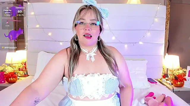 Charlotte93  online show from 10/06/25, 12:46