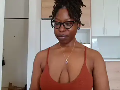 MadamIndigo online show from 01/16/26, 11:14