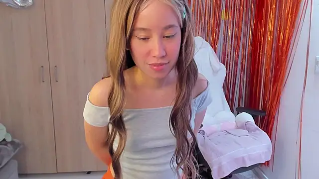 Anto herrera online show from 12/17/25, 08:26