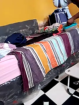 LULE37587001 online show from 11/28/25, 06:16